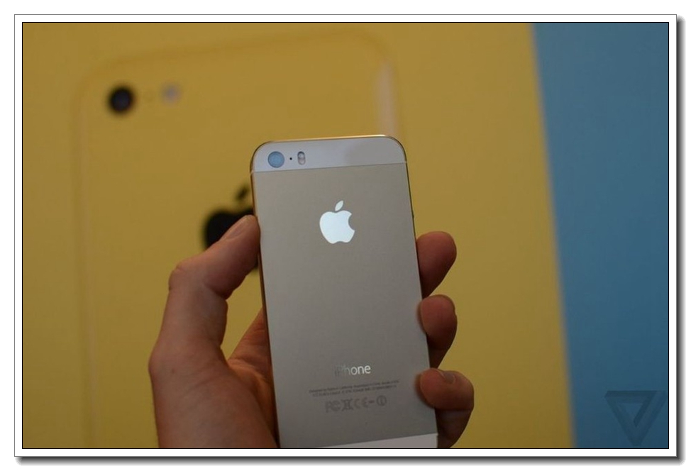 Original Apple iPhone 5S 16GB/32GB/64GB Unlocked Mobile Phone