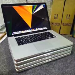 MacBook Pro MC985 15”  2.53Ghz 4GB 750GB 1400*900 NVIDIA GeForce 9400M Laptops